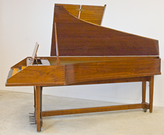 Harpsichord by John Challis: Click to enlarge